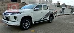 میتسوبیشی L200